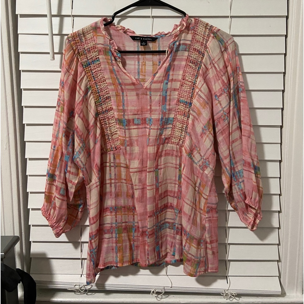 Super cute multicolored shirt!